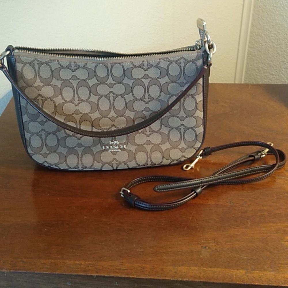 Coach Signature Chelsea Jacquard Crossbody Bag